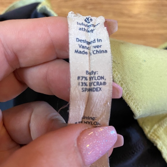 ✨HP✨ Lululemon zip up jacket - Picture 7 of 8